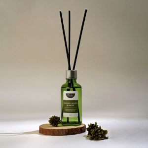 2-е Изображение: Парфюмированный аромадиффузор WICKED BERRY, 50 мл YJC- 24.